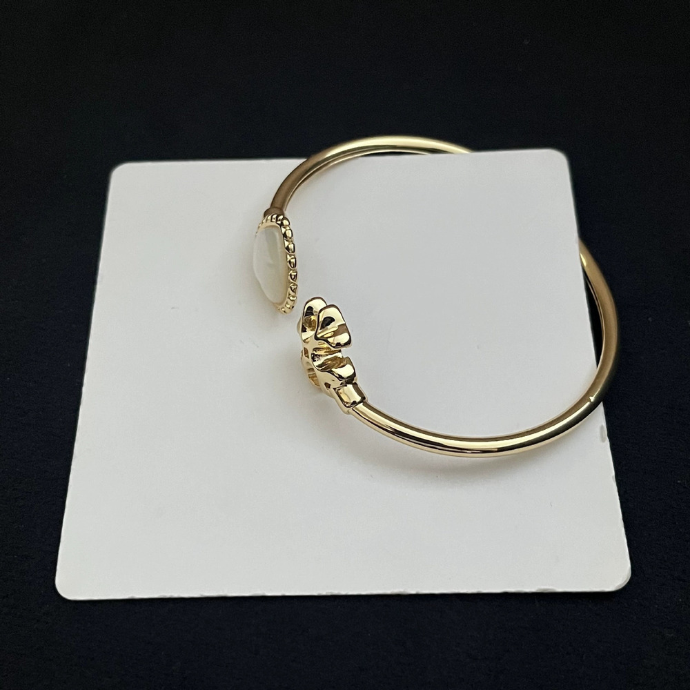 Tory Burch Heart Letter Shell Open Bangle - Picture 2 of 6